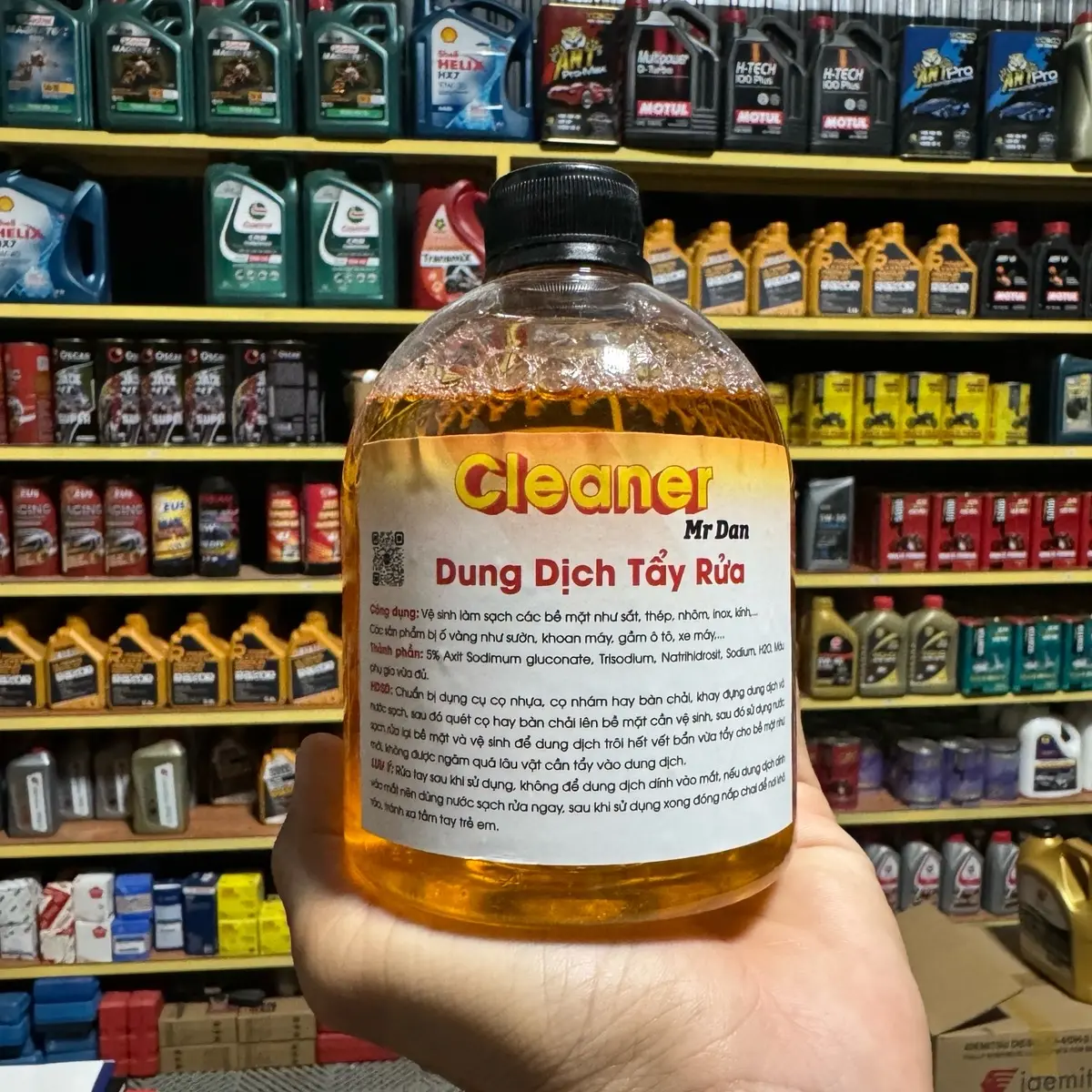 NƯỚC RỬA XE TẨY LỐC CLEANER MR.DAN CHAI 500ML ( tẩy ố vàng, vệ sinh khoan máy, vết rỉ sét, vết bẩn)