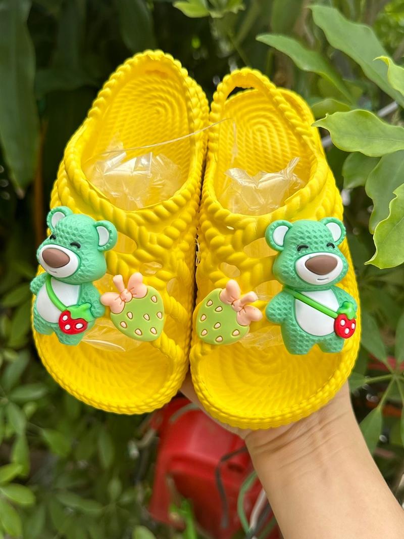 Product Introduction of Dép Quai Hậu Ngang Siêu Nhẹ Êm Chân Cho Bé MS668 25