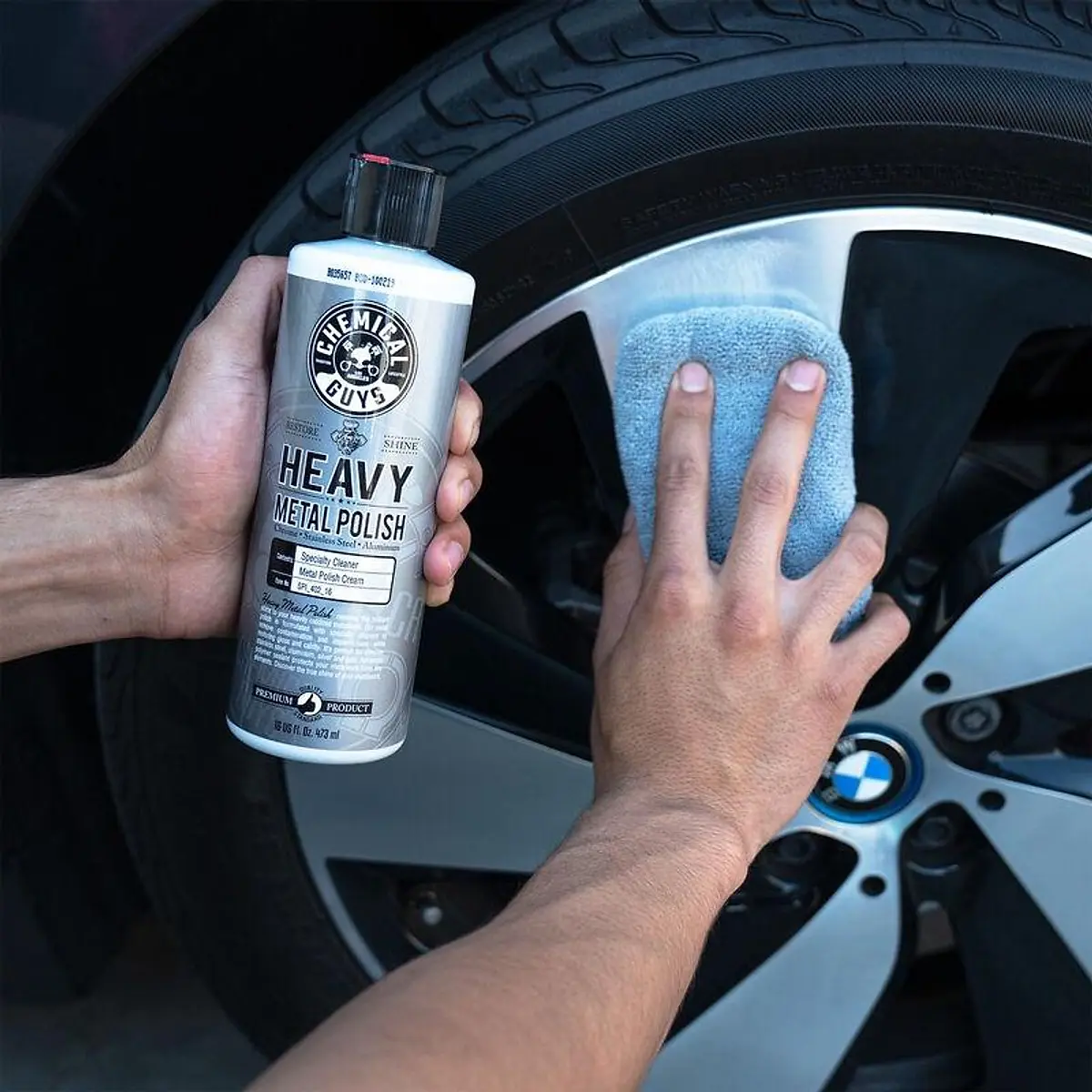 KEM ĐÁNH BÓNG KIM LOẠI CHEMICAL GUYS HEAVY METAL POLISH 16OZ 473ML