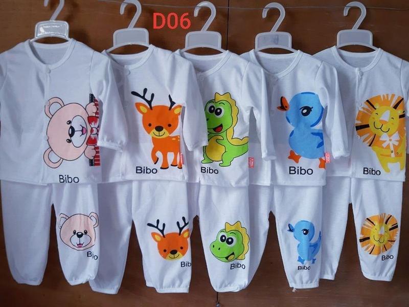 Mã- D06(2)- Set 5 bộ dài tay đồ mặc nhà bé từ 3-13 ký. chất liệu thun cotton mềm mịn, hàng cài cúc giữa 1