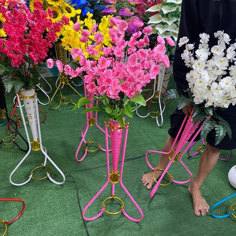 bunga hias bunga pojok sakura mihua k 14 set pot besi BUNGA PELASTIK 0