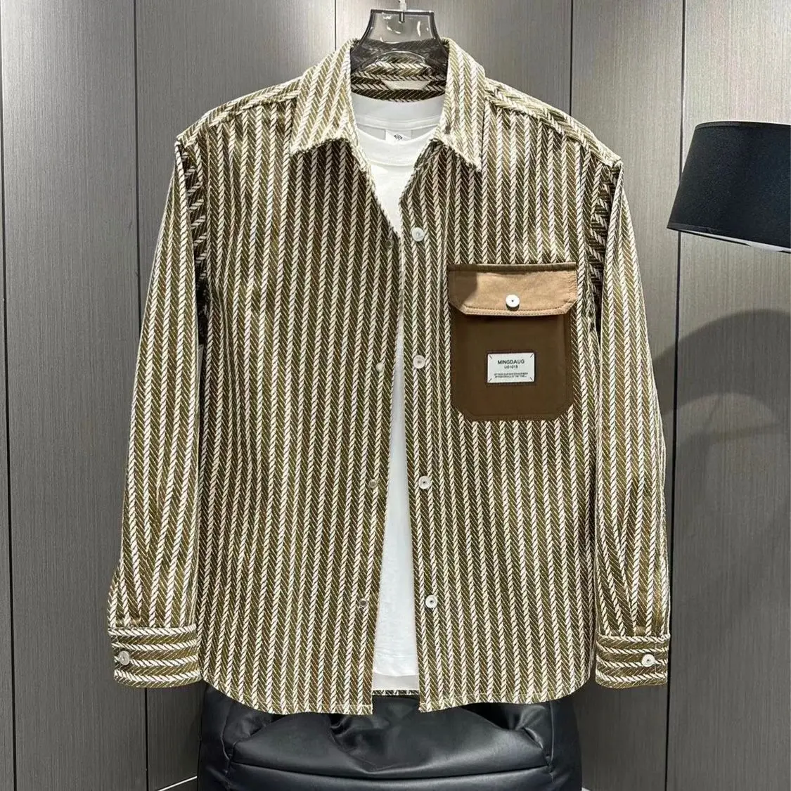 Autumn hot-selling men's striped shirt, fashionable casual jacket, versatile loose lapel long sleeve