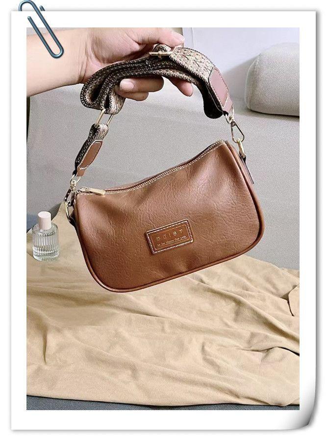 Product Introduction of Túi Boston, Thời Trang, Phong Cách Cổ Điển Mới, Túi Đeo Chéo Dễ Phối Đồ Dây Đeo Rộng Hợp Xu hướng Túi Gối Nhỏ Thích Hợp Cho Vai, Được Đánh Giá Tích Cực 6670, Độc Đáo 21