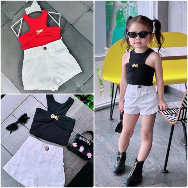  Set Áo Thun Cài Khoen Phồi Quần Sort KaKi Trắng Năng Động Cho Bé Gái 
