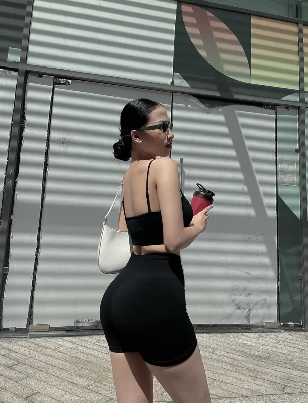 Set quần đùi và bra dây thể thao, gym, yoga nữ Transform cạp cao dệt kim mềm mịn 5