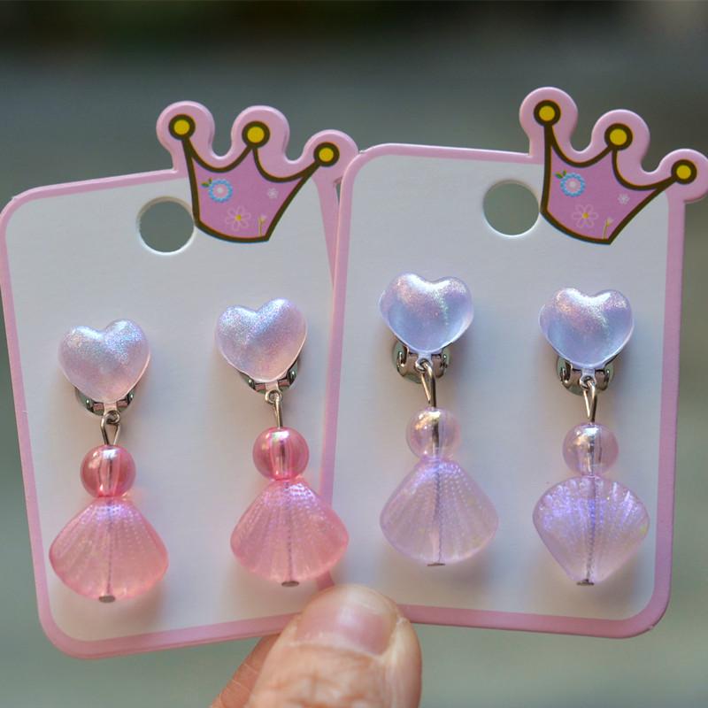 Product Introduction of Ear Clip No Pierced Student Cute Shell Jelly Love Decorative Earrings Little Girl Girl Ear Rings 4