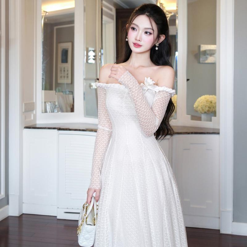 Đầm Khiết ren đan trễ vai dáng xòe tone màu trắng phong cách dự tiệc sang trọng KD34A 4