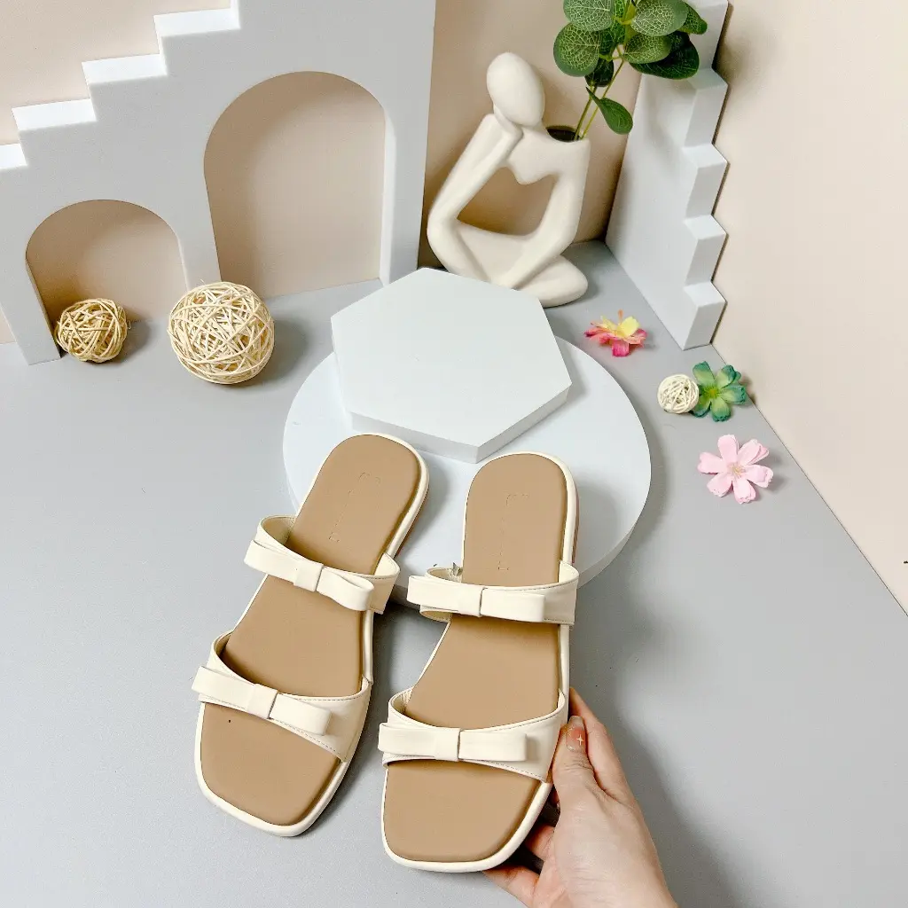Dép lê nữ mũi vuông quai ngang đính nơ style dễ thương xin xắn thời trang DéP GiàYMới nhất vào năm 2025 Cao Su Shoes