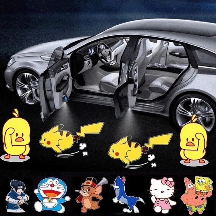 Đèn Led Trang Trí Gắn Cửa Ô TÔ Đuôi Xe Máy Chiếu Phát Hình Ảnh Chuyển Động Anime Pikachu Chất Liệu Sợi Carbon Nhẹ Chắc