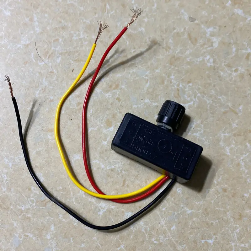 Công tắc điều tốc bình phun trừ sâu(12v) 4