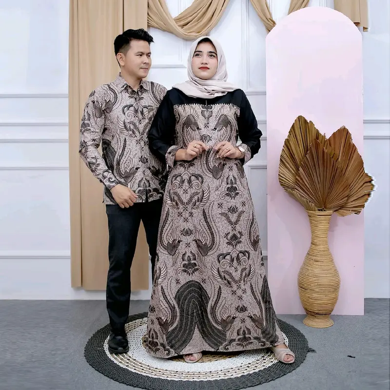 #8  COUPEL KELUARGA MOTIF CAPUCINO 0