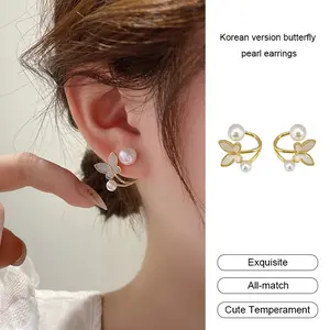 【zhamus】Versi Korea Anting Mutiara Kupu-kupu Anting Gaya Wanita Anting Lucu Manis Wanita