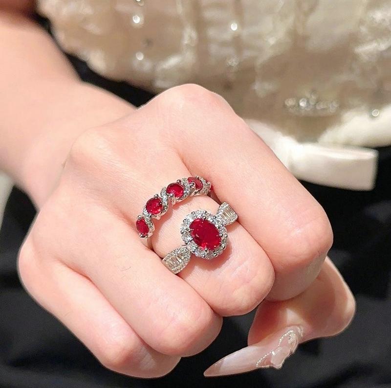 Product Introduction of Wine Stain Rose Egg-Shaped Gemstone Ring Farah 18K Gold Plating Rouge Magenta Zircon Cord for Braiding Ring Twin 5