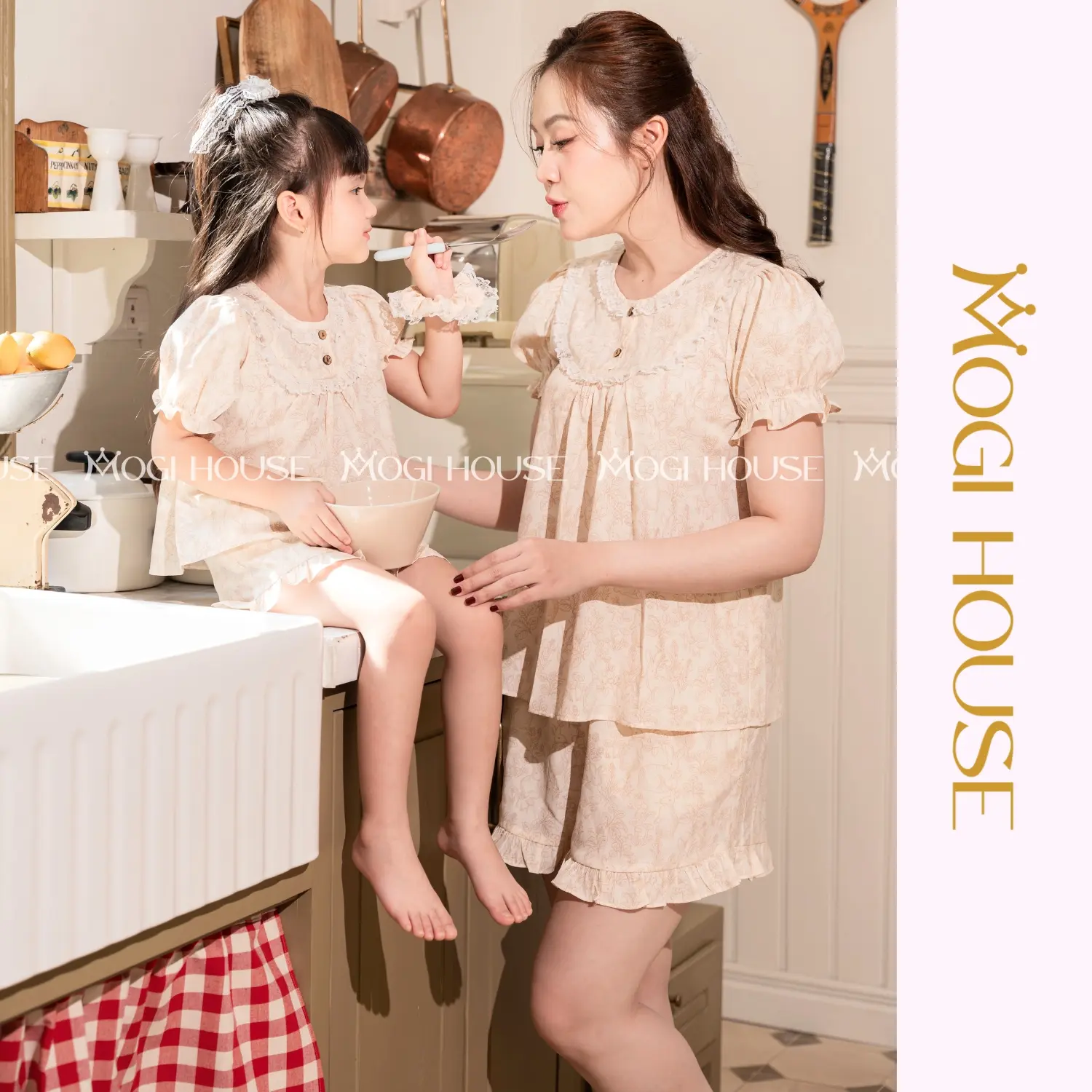 Đồ Ngủ Đôi Mẹ & Bé - BUNNY SET Đồ Ngủ Hè Thu Phối Ren, Vải Lạnh Mền Hoạ Tiết Gấu Bunny MOGI HOUSE