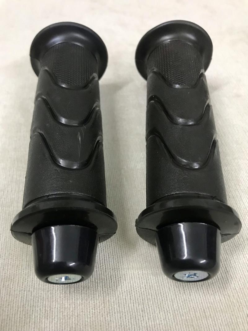 Product Introduction of BAO TAY AIR BLADE 2011- VISION- VARIO GÙ ĐEN DÙNG CHO NHIỀU LOẠI XE 1