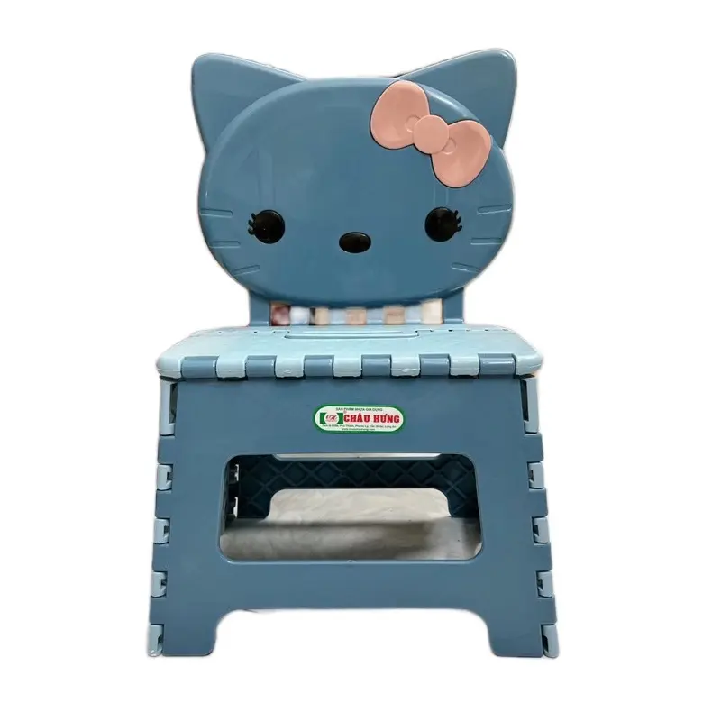 ￼Ghế nhựa xếp có lưng tựa hình mèo Hello Kitty, ghế nhựa Châu Hưng nhìn rất dễ thương . 3