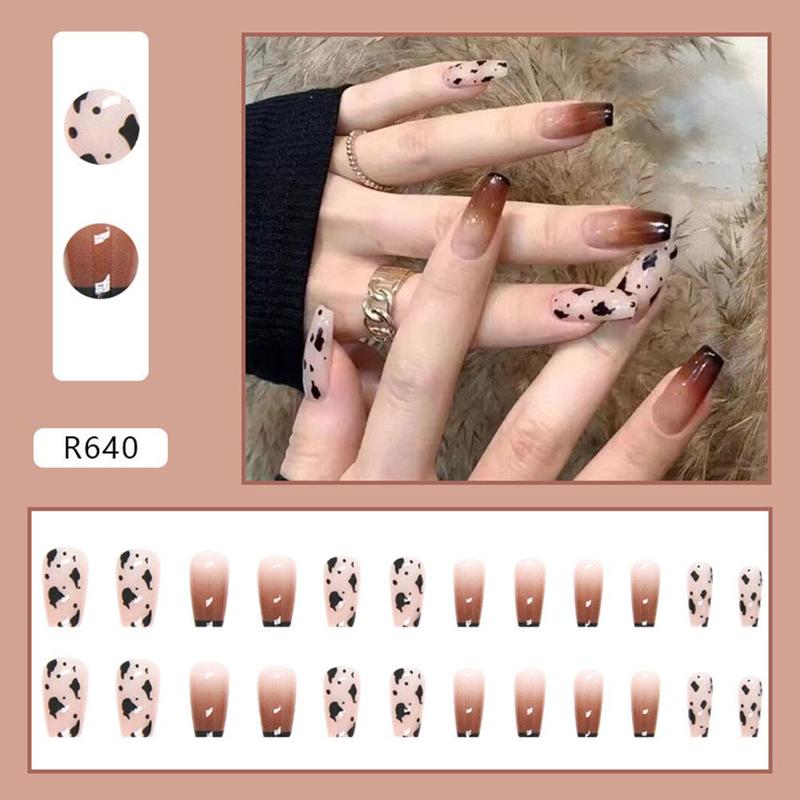 Product Introduction of 24Pcs Fake Nails Set Light Luxury Flashing False Nails French Wearable Nails Removable False Nails 39