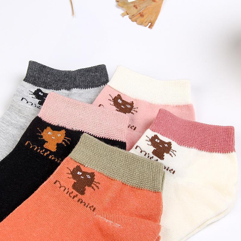 Product Introduction of Strict Selection Of New Spring And Autumn Products Kitten Candy Colors Cotton Women's Boat Socks Breathable 0