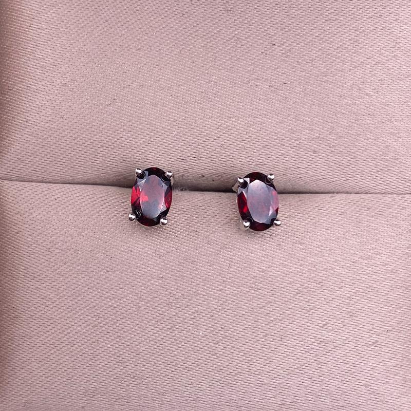 Product Introduction of Amethyst Garnet Citrine Blue Topaz Peridot Earrings S925 Silver Inlaid Classic Women's Earrings 11