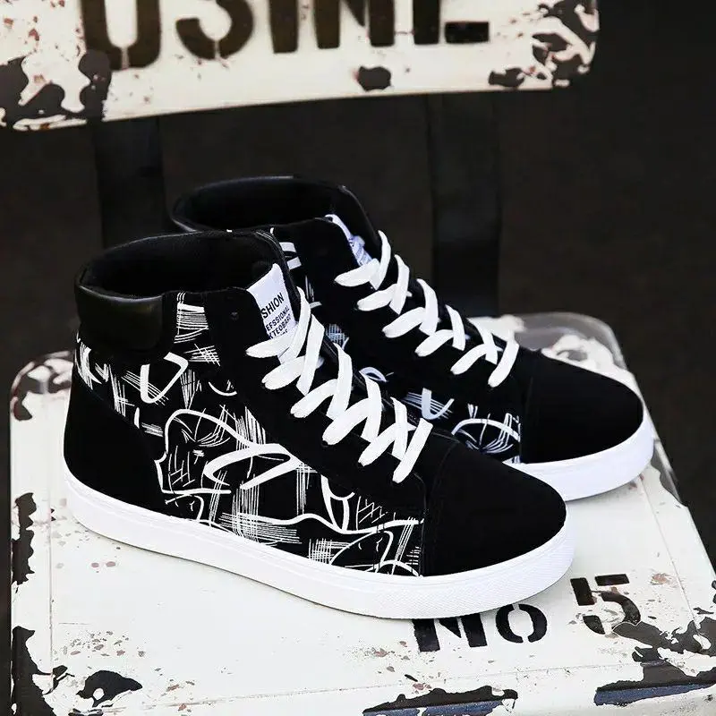 Sepatu Semi Boots Pria Wanita Casual Keren Terpopuler 2023