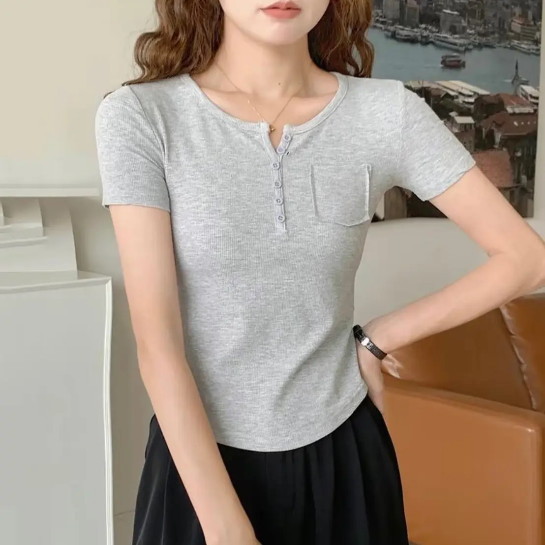 (XẢ KHO) Áo Thun Nữ  Gấu Áo Đuôi Tôm Chất Vải Thun Tăm Co Dãn (H02)