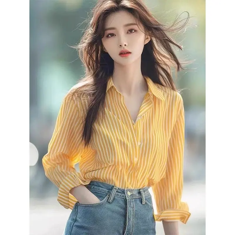 Áo Sơ Mi Sọc, Sọc Vàng, Dành Cho Nữ, Giá Cả Phải Chăng, Cao Cấp, Phong Cách Sang Trọng, Thích Hợp Cho Đầu Mùa Thu, Duyên Dáng Và Thời Trang, Áo Dài Tay, Hàng Mới Về, 2024 2