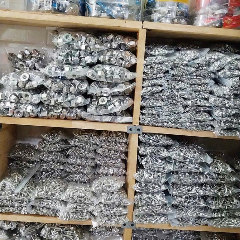 Ốc 8li trụ INOX 304 dài từ 15-60mm (Ốc Salaya 8li trụ Thái D3) 4