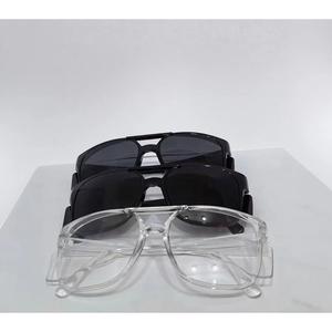 แว่นตาป้องกันรังสียูวี, แว่นตาธรรมดา, ทำจากกระจกเรซิน, แว่นกันแดด