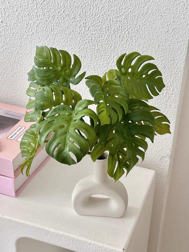 Product Introduction of Artificial Monstera Green Leaves Plant Nordic Home Decoration Advanced Sense 0