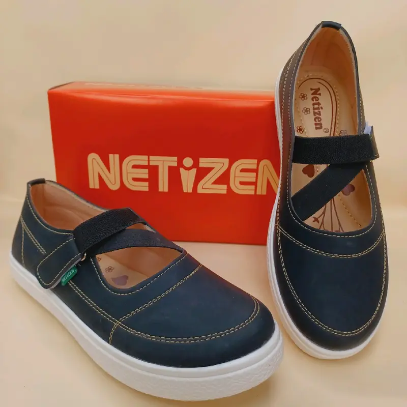 slip on wanita model kickers tersedia bigsize 41-45. New aulia 31 (netizen) Karet Shoes 2