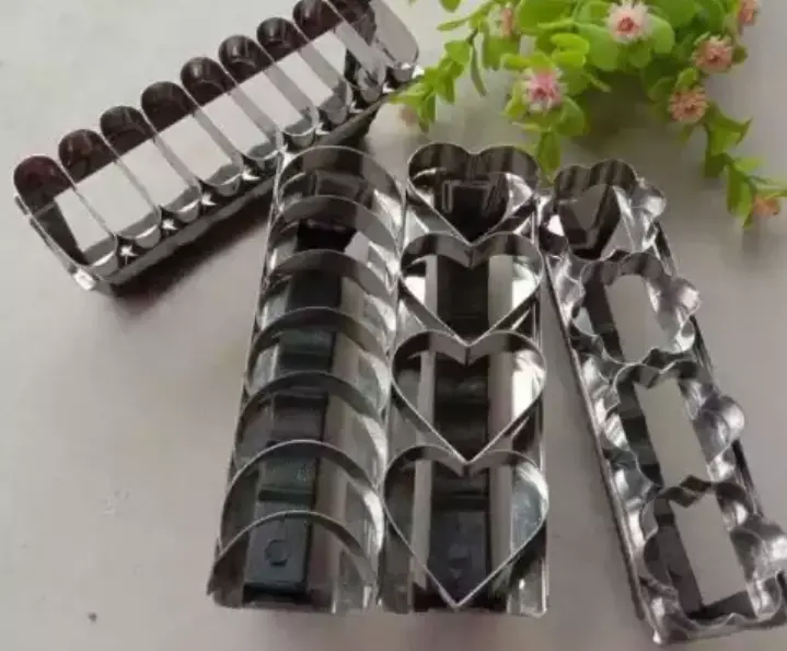 CETAKAN KASTENGEL 4 PCS KASTENGEL OVAL BULAN HATI BUNGA / CETAKAN PUTRI SALJU CETAKAN KUE KACANG Plastik Stainless Kitchenware