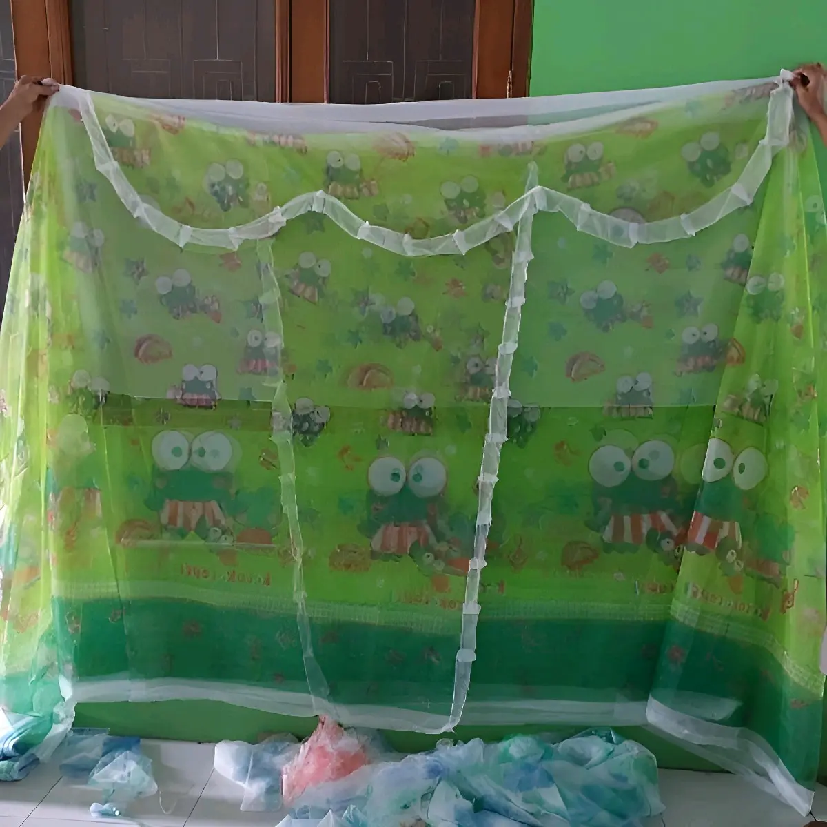 Kelambu Keroppi Anti Nyamuk Klambu Motif Karakter Keropi Termurah