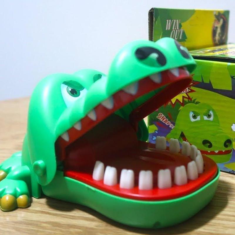 Đồ Chơi Khám Răng Cá Sấu Cắn Tay Vui Nhộn Cho Bé Và Cả Gia Đình. Toy 6