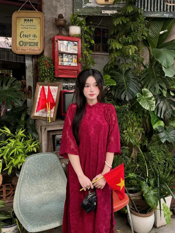 Áo Dài Cách Tân Nữ Dáng Suông 4 Tà Phù Hợp Mặc Lễ Tết, Đi Chơi, Du Xuân, Áo Dài Tết_Áo Dài SUMIN 1