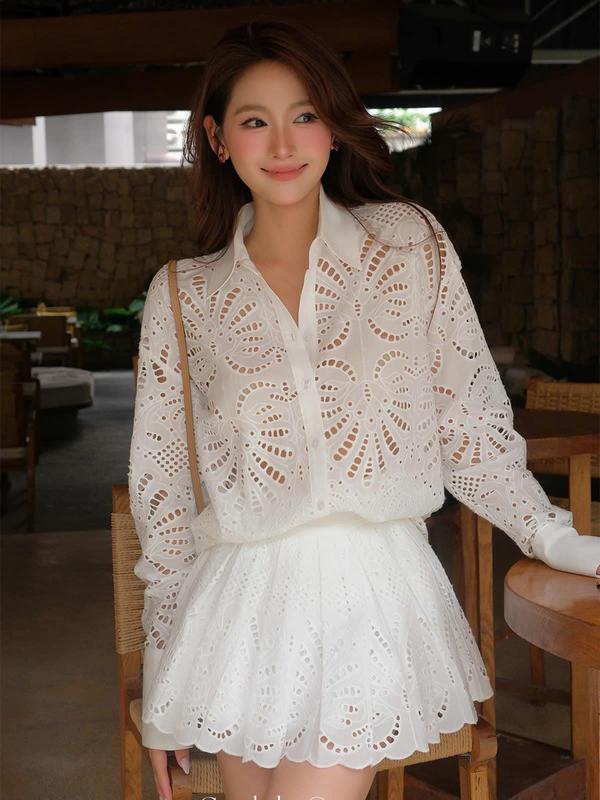 Set áo sơ mi tay dài ren hoa và chân váy COCOBEBE ERRY SET