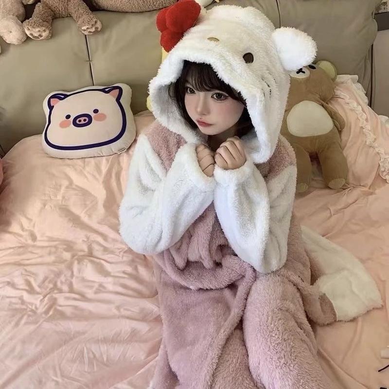 พร้อมส่ง ชุดน่ารัก kittiy cat สีชมพู ชุดคอสเพลย์ ชุดมาสคอต ชุดนอน ชุดแฟนซี ชุดปาร์ตี้ ชุดกันหนาว 4