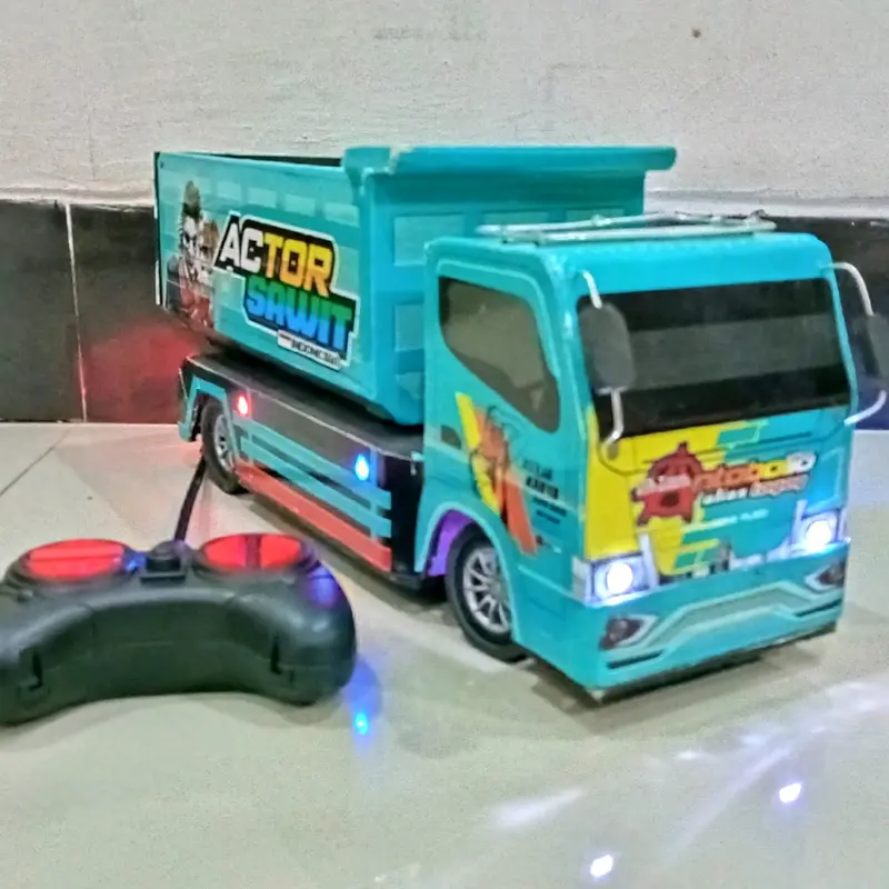 Truk Mainan anak remot control Miniatur dump truk Bak Lampu 3