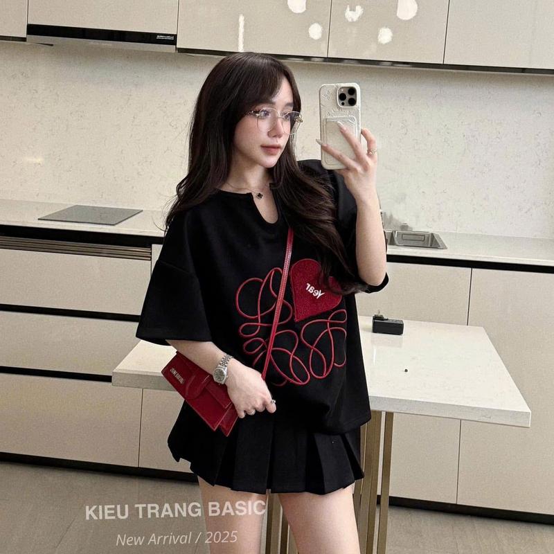 Set Váy Thêu Hinh Tim Chất Vải Mì Hàn Bigsize