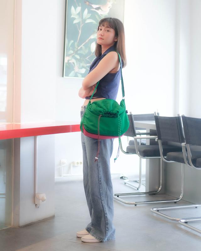 Imokey Oui Expandable Sling Bag - Tas Selempang Anti Air 7