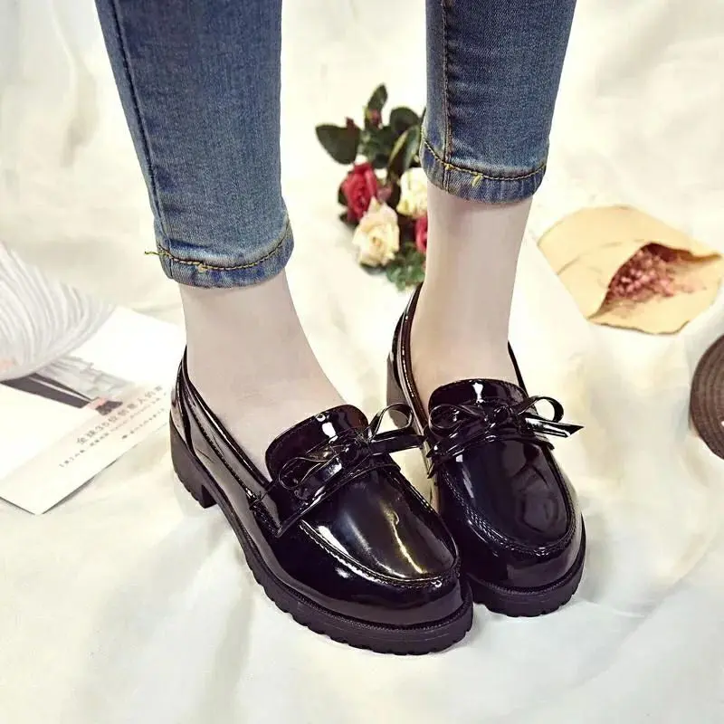 Lovely Sepatu Docmart Wanita Korean Style Pita Sepatu Slip OnDocmart Cewek Kekinian Kulit Sintetis Glosy Sepatu Wanita Formal kerja shoes flat  kasual  hitam
