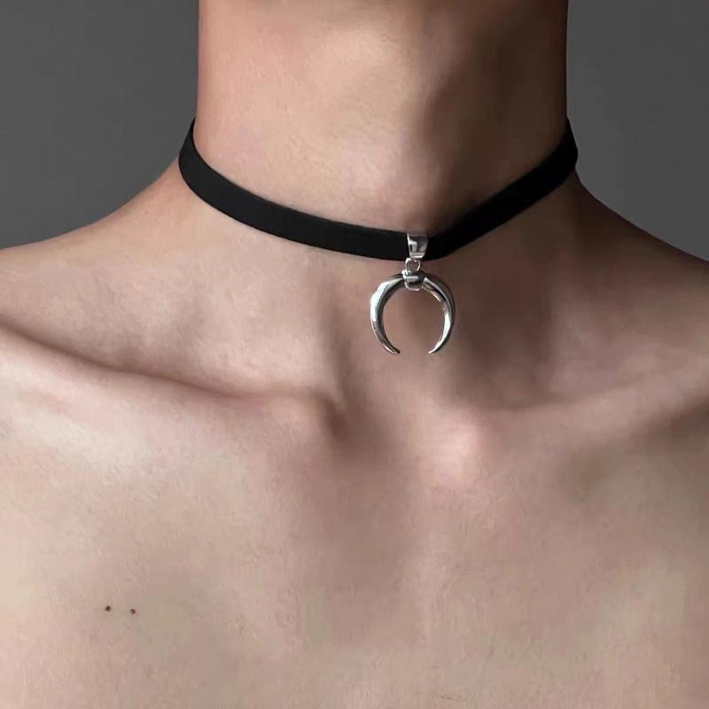 Product Introduction of Vòng Cổ Choker, Phong Cách Đường Phố Punk, Dành Cho Nam Giới, Dây Chuyền Xương Đòn Cao Cấp, Đồ Trang Trí Y2g Văn Hóa Phụ, Ngọt Ngào Và Ngầu, Cổ Áo Hoa Jewelry trang  sức  titan  cao  cấp  hàng  hiệu 3