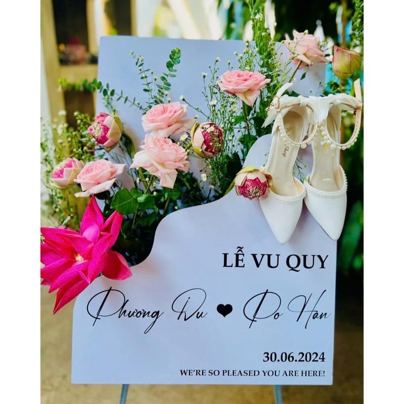 Có IN chữ Theo Cầu - Bảng hộp welcome để cắm hoa + Bảng cưới, bảng chào, bảng đón khách để cổng cưới, trang trí 6