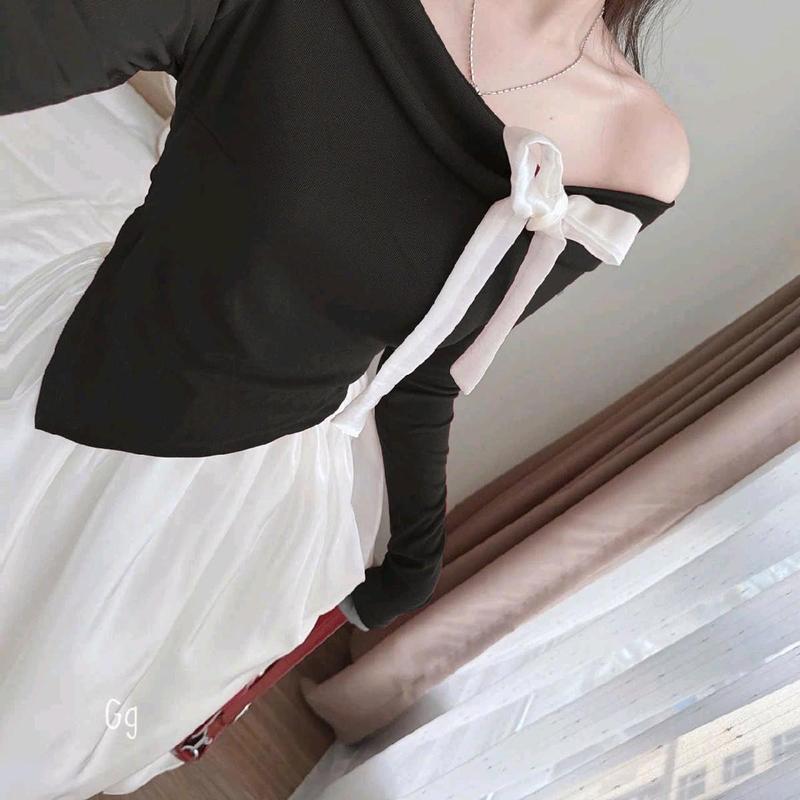 Set áo trễ vai đính nơ tay dài kèm chân váy tơ lụa dáng dài Nữ Voi Kem Women Thun 7