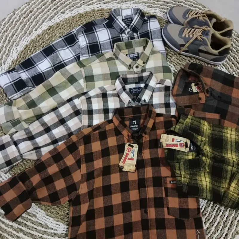 KEMEJA FLANEL DISTRO SURFING LENGAN PANJANG PRIA MOTIF KOTAK BAJU FLANEL kain nyaman  atasan Casual 1