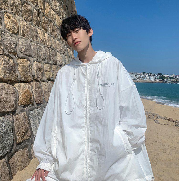 Product Introduction of Hooded Sun Protection Jacket for Men, Summer Thin Style, Youth Trendy Casual Coat, Ultra-Thin Breathable Loose Sun Protection Clothing 4
