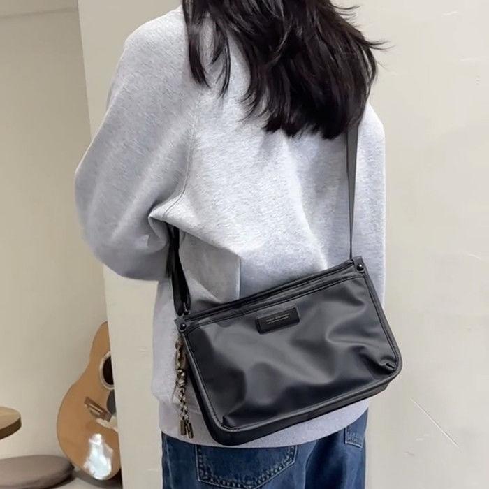 Túi đeo chéo phong cách mới unisex, thường ngày, thời thượng, nhỏ gọn, hình vuông, phong cách retro, đeo vai một bên, chống nước, kiểu đeo chéo