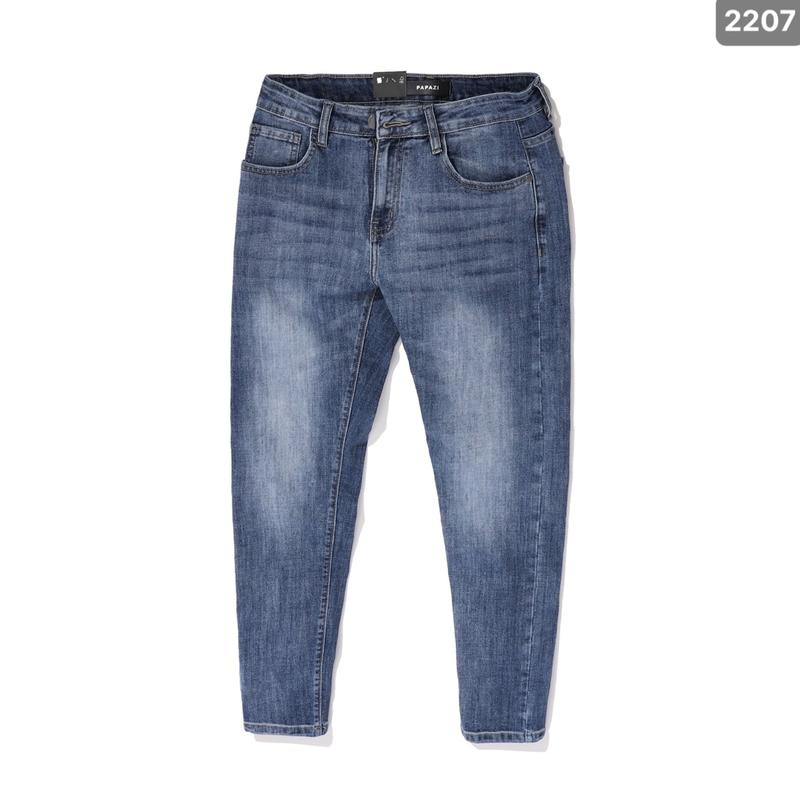 Quần jean dài nam Mã_R2207, fom slim, gam màu Xanh, sự kết hợp hoàn hảo, nay đã trở lại với số lượng vô cùng có hạn. PAPAZI