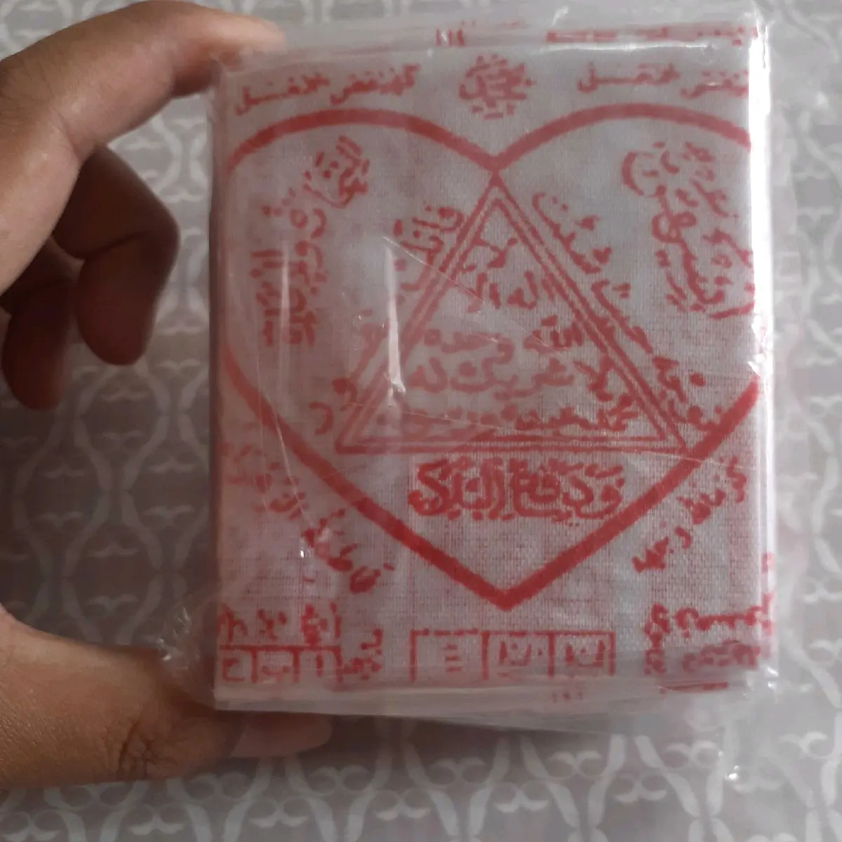 KAIN MANDI DI CELUP LUNTUR (LOVE)