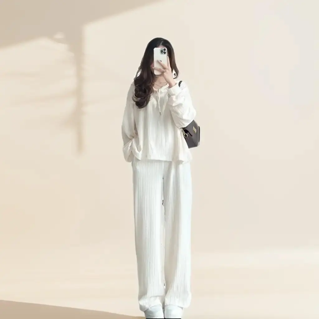 bộ đồ nữ sang chảnh Thu Đông Len Vân Lá Dài Tay Form Rộng Quần Ống Xuông Top Nữ Áo Women Ong Trắng