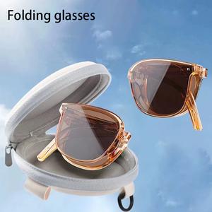 Stylish retro cat-eye sunglasses, suitable for men and women, designed by a luxury brand, foldable and portable, with UV400 ultraviolet protection lenses.